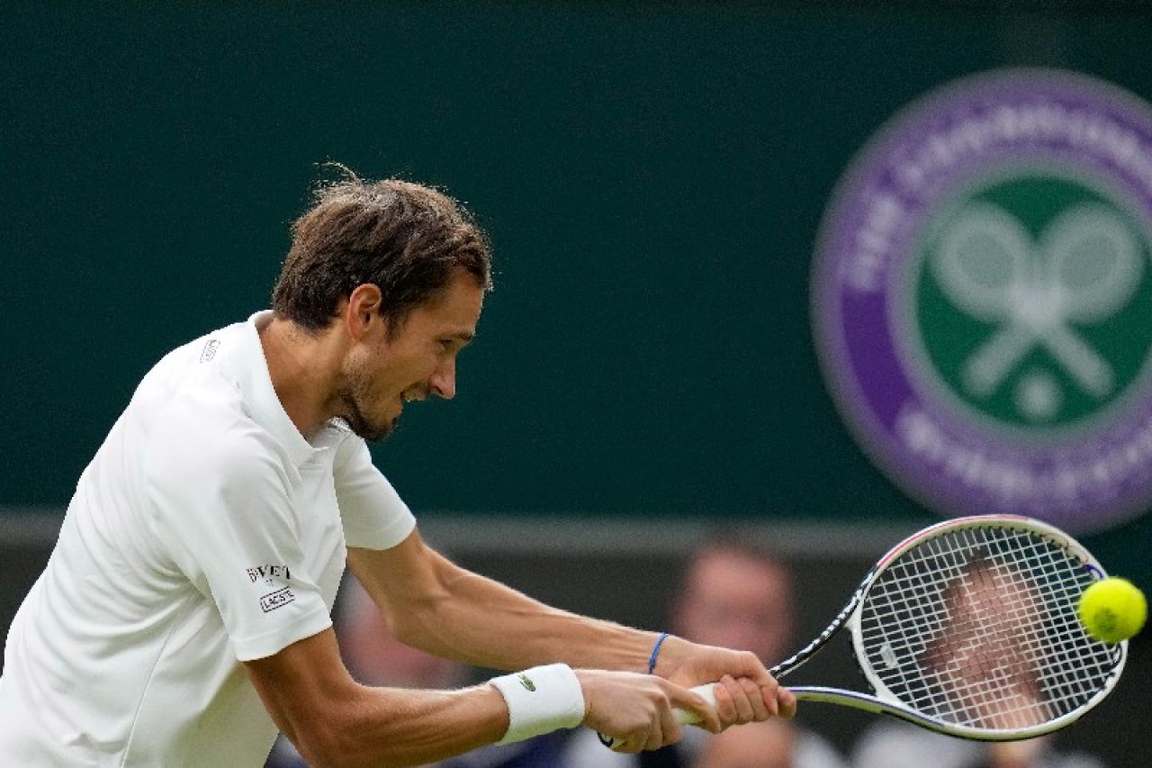 Wimbledon permitirá participación de tenistas rusos