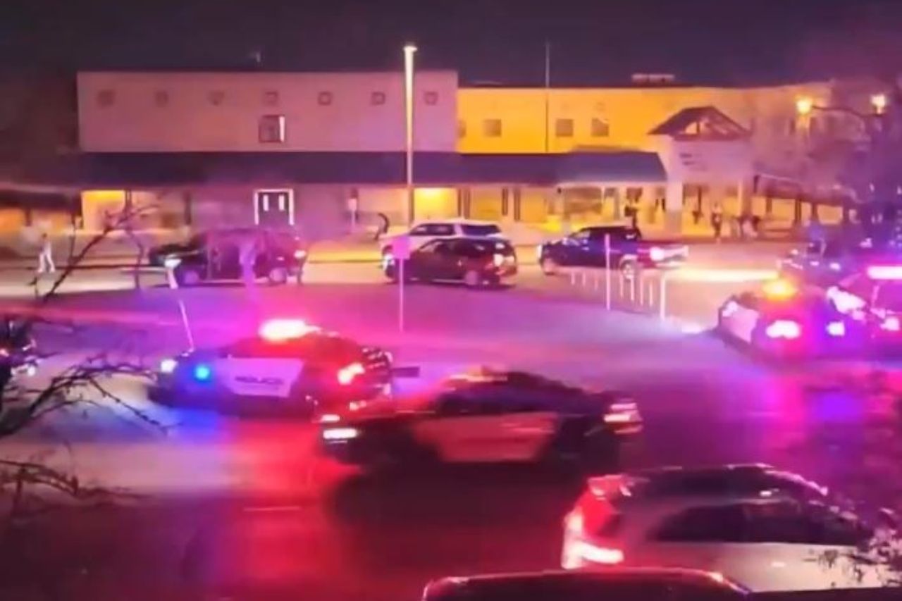 Video: Amenaza en escuela de El Paso moviliza a policías