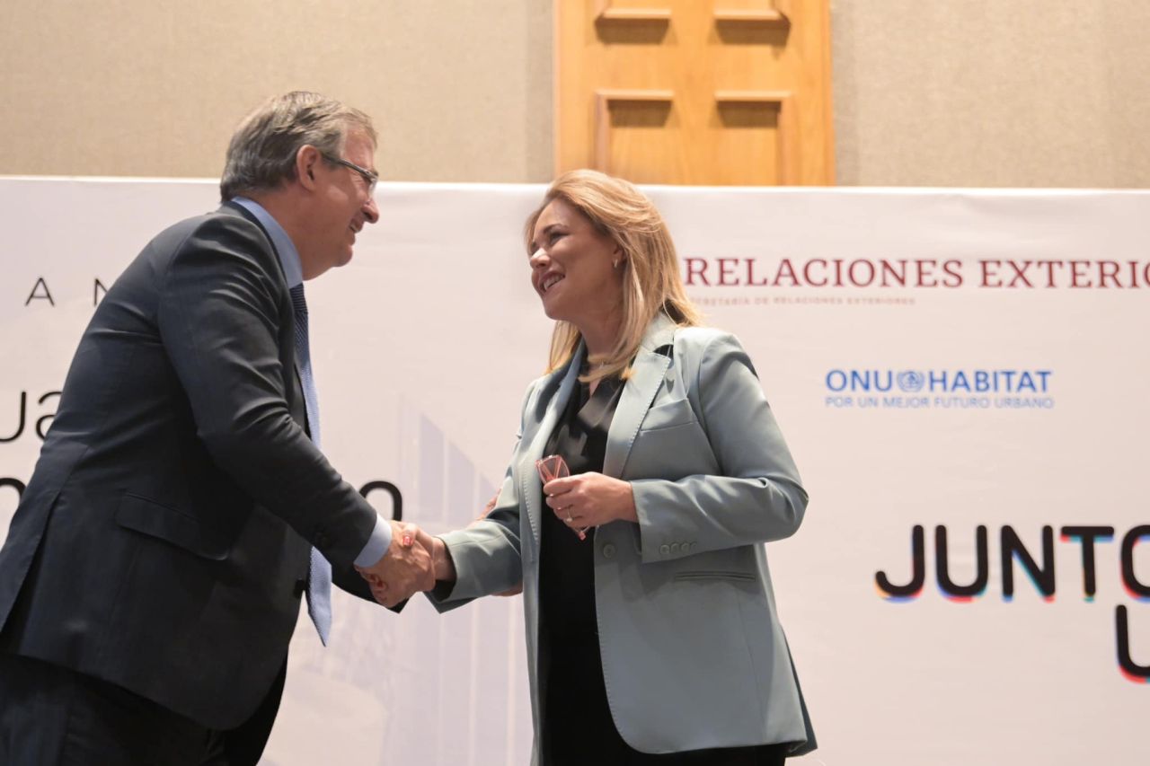 Juntos pero no revueltos