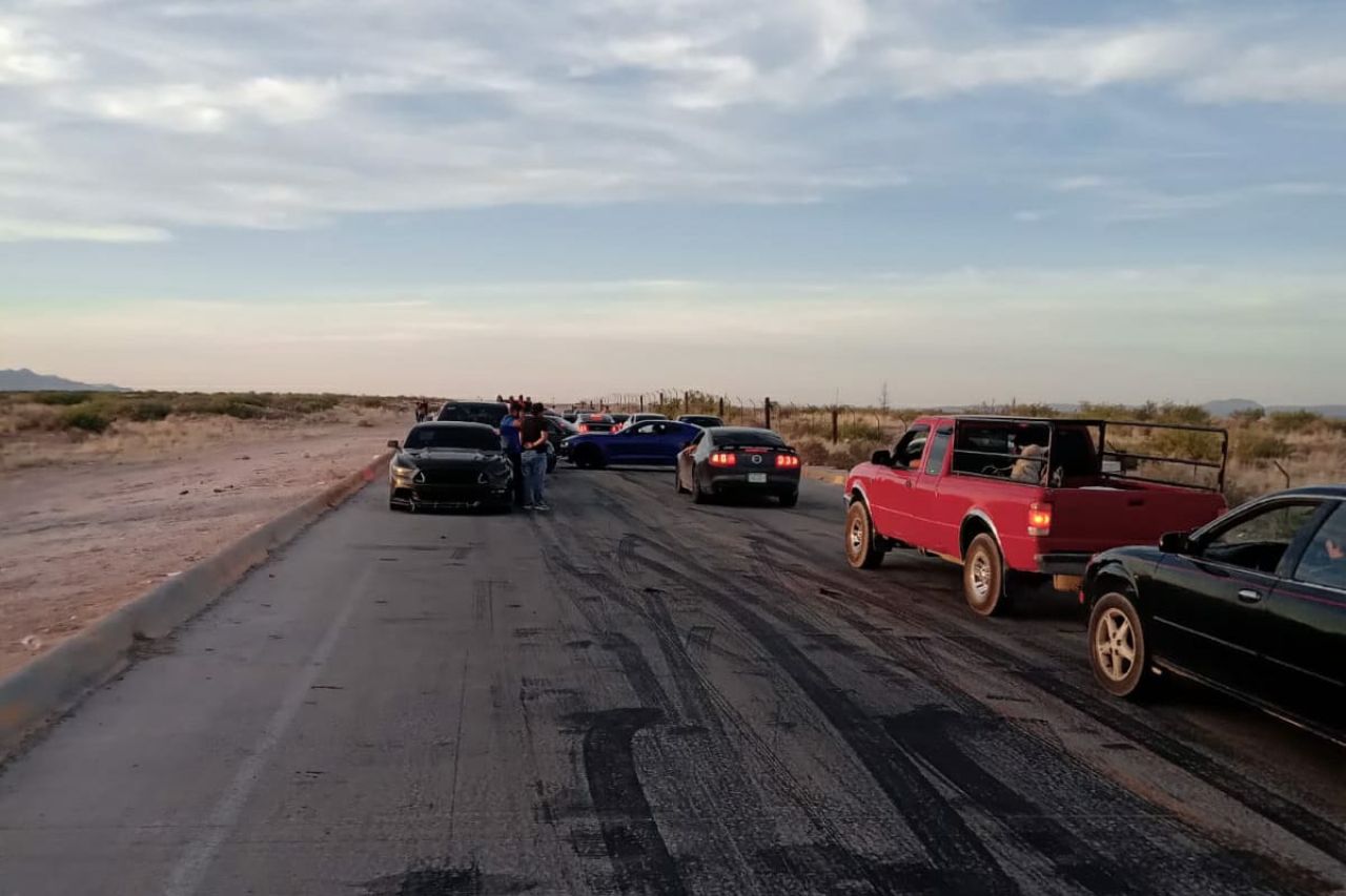 Frenan arrancones en Juárez; envían 21 autos al corralón