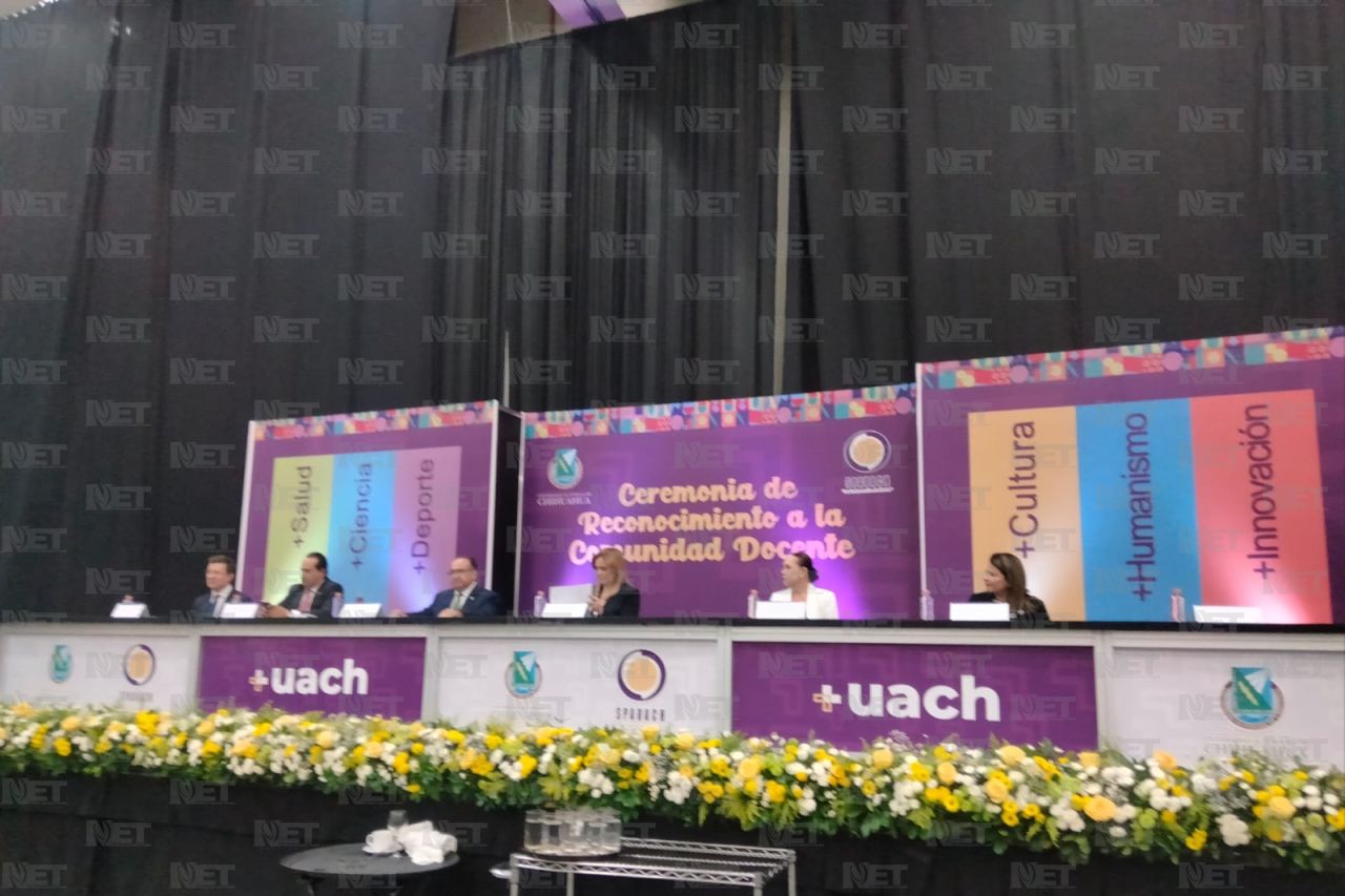 Celebran a maestros en la UACh por su día