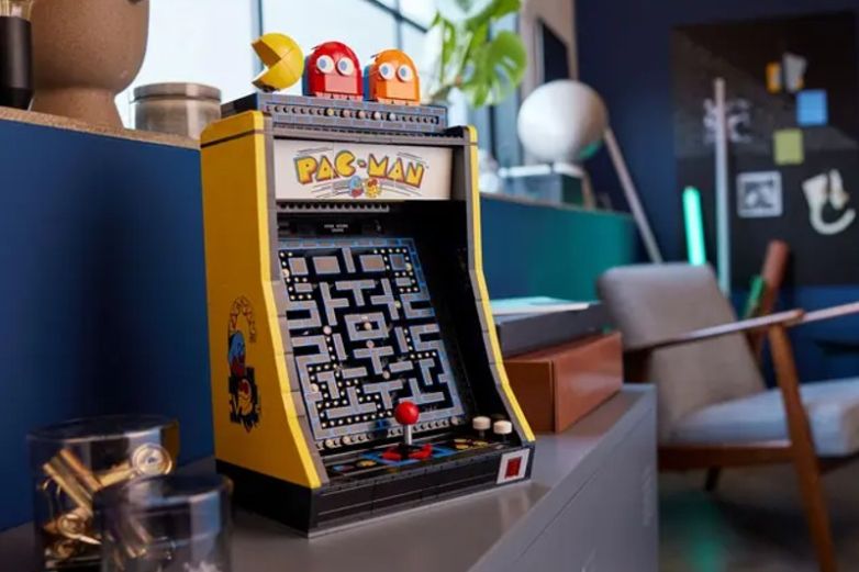 Lego se pone nostálgico con edición de maquinita de Pac-Man