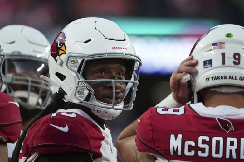 Cardinals dan de baja al receptor DeAndre Hopkins