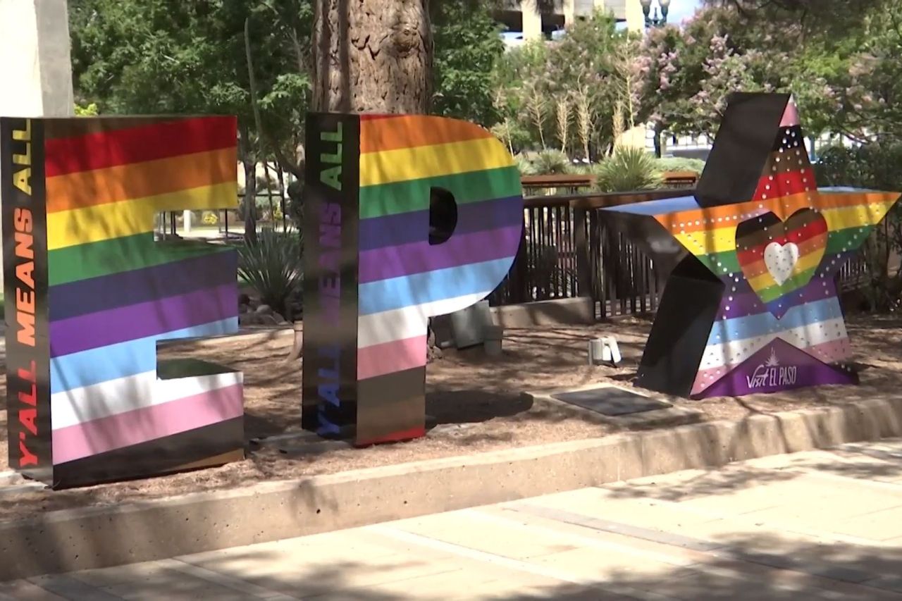 Celebran el Orgullo LGBT+ en El Paso con Love Letters