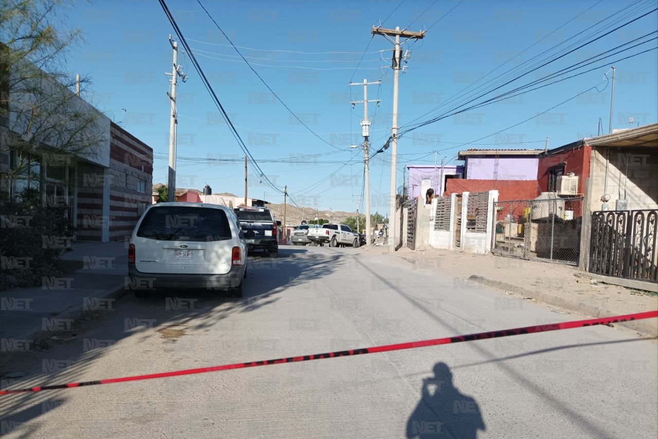 Encuentran cadáver dentro de vehículo en la colonia Pueblo Nuevo