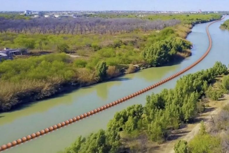 El gobernador de Texas pondrá barrera acuática en el río Bravo