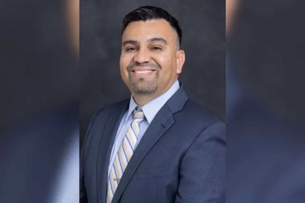 Designan a nuevo director de Riverside High School