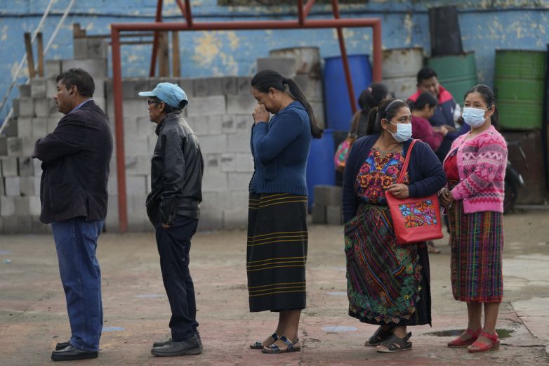 Guatemala comienza el conteo de votos en elecciones presidenciales