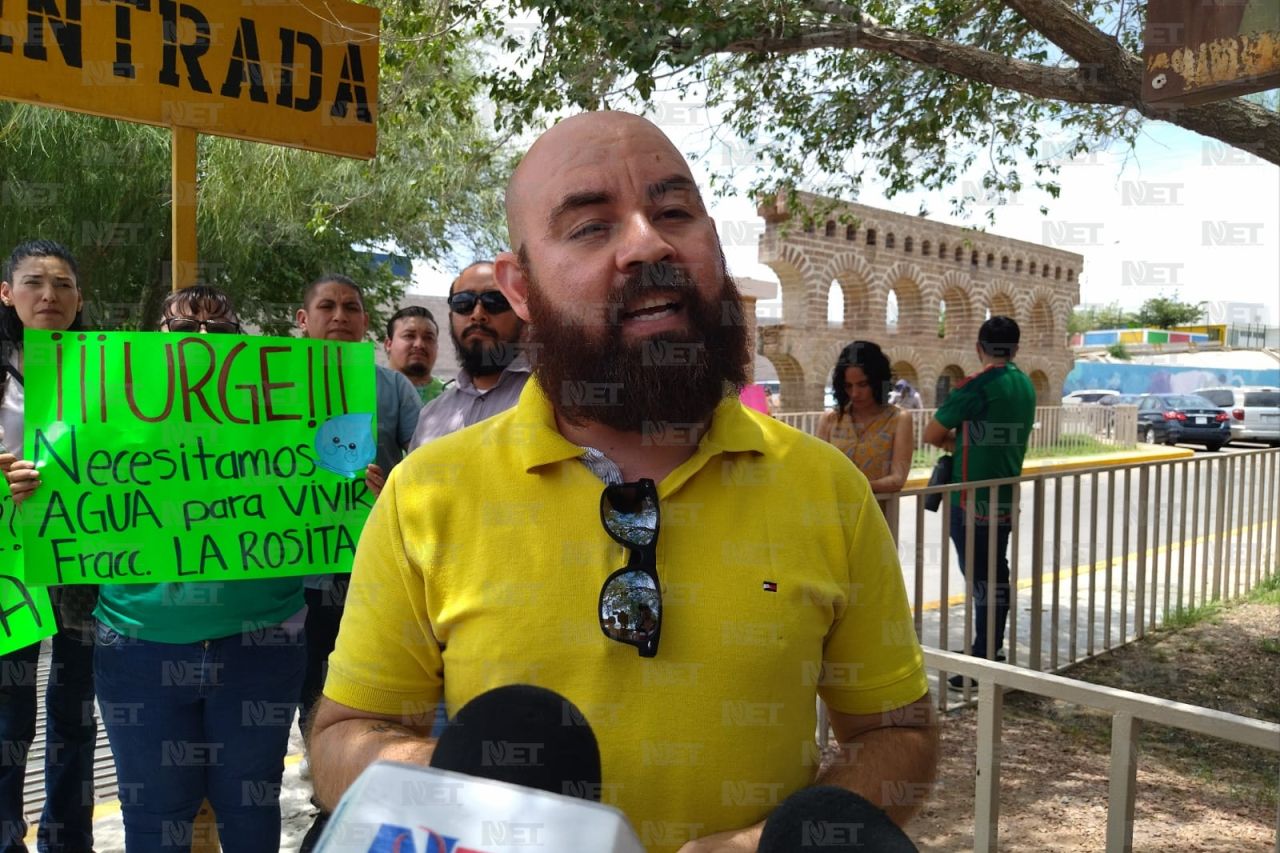 Vecinos de La Rosita se manifiestan por falta de agua