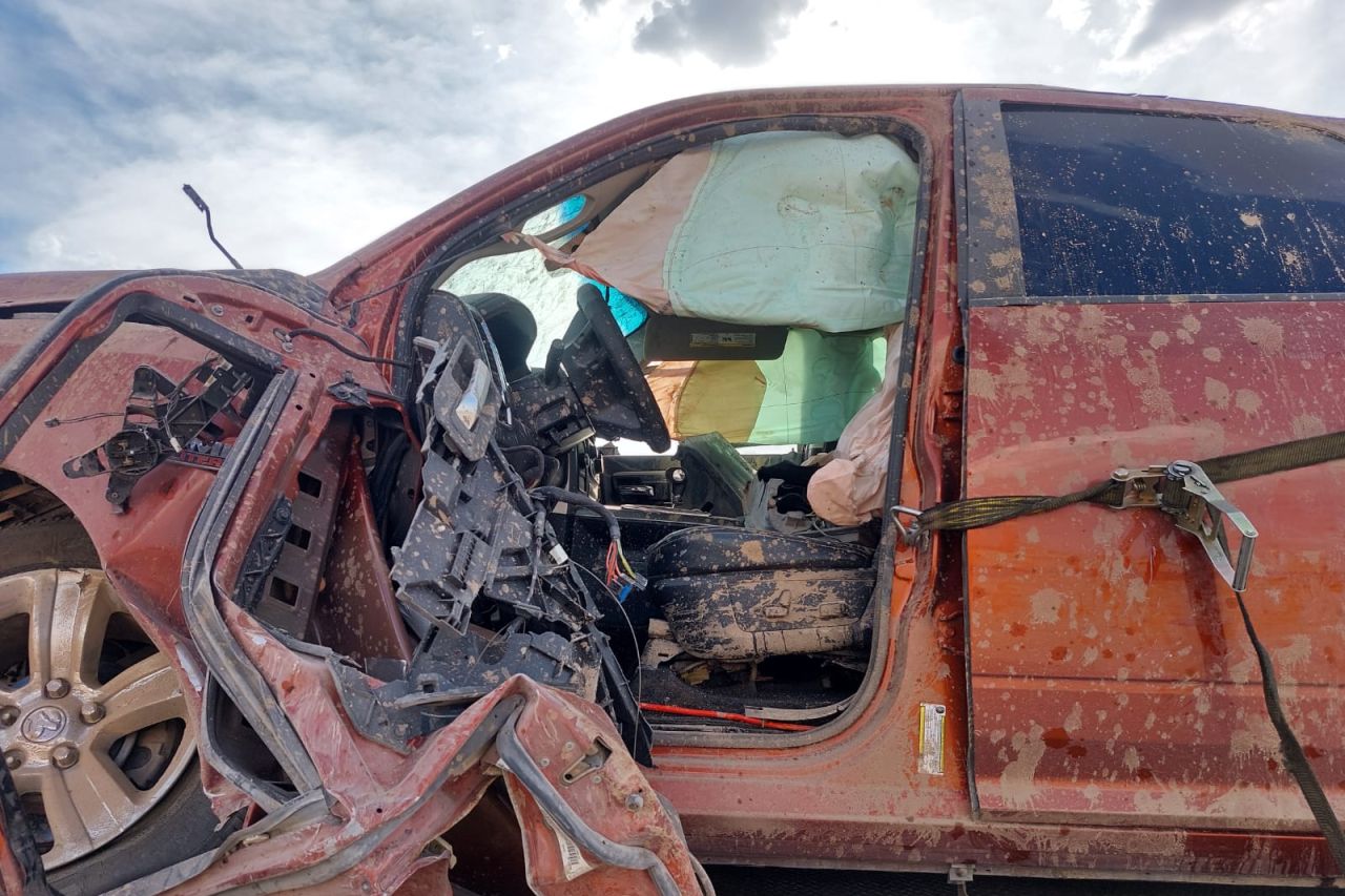 Sobreviven A Volcadura En La Carretera Chihuahua A Ciudad Juárez