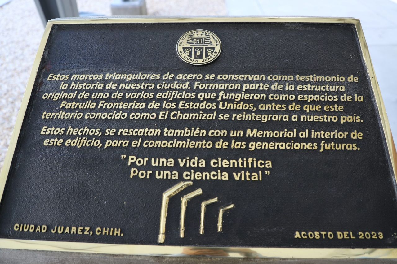 Cortesía