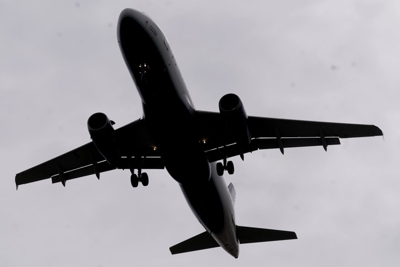 FBI El Paso alerta sobre casos de abuso en aviones