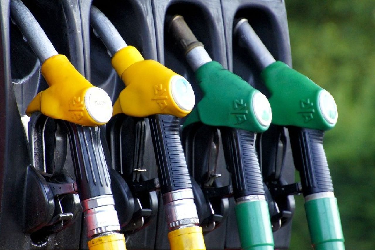 El diésel sube 3 pesos y amenaza con alzas en cascada