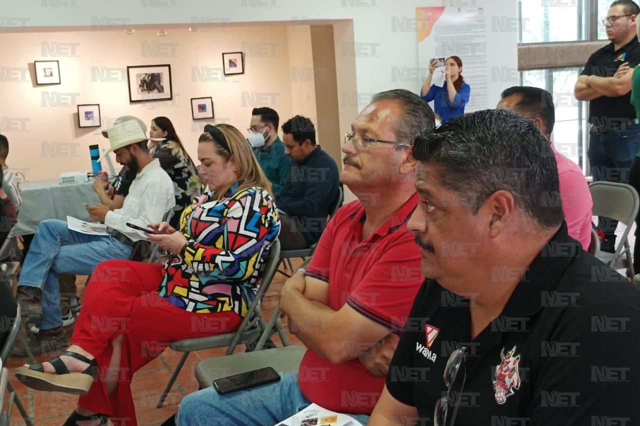 Imparten curso a periodistas para fomentar la salud mental