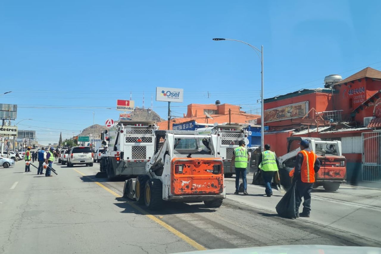 Recogen 15 toneladas de basura tras festejos patrios en Chihuahua