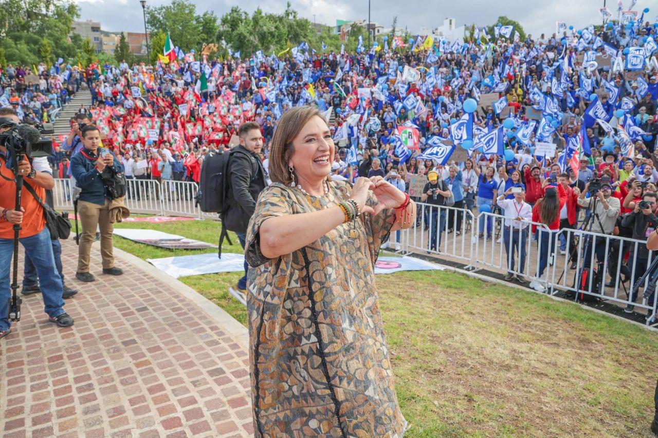 Javier Lozano, Kenia López y Marcela Guerra serían voceros de Xóchitl