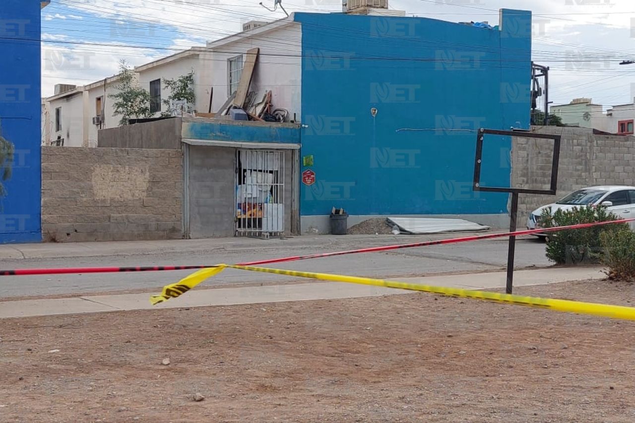 Irrumpen en tienda de abarrotes y matan a mujer