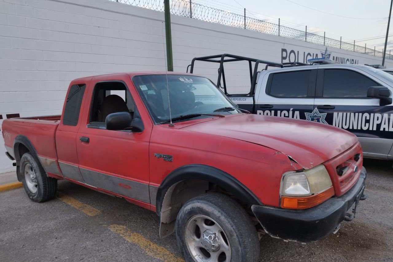 Detienen a 3 con cargamento de marihuana