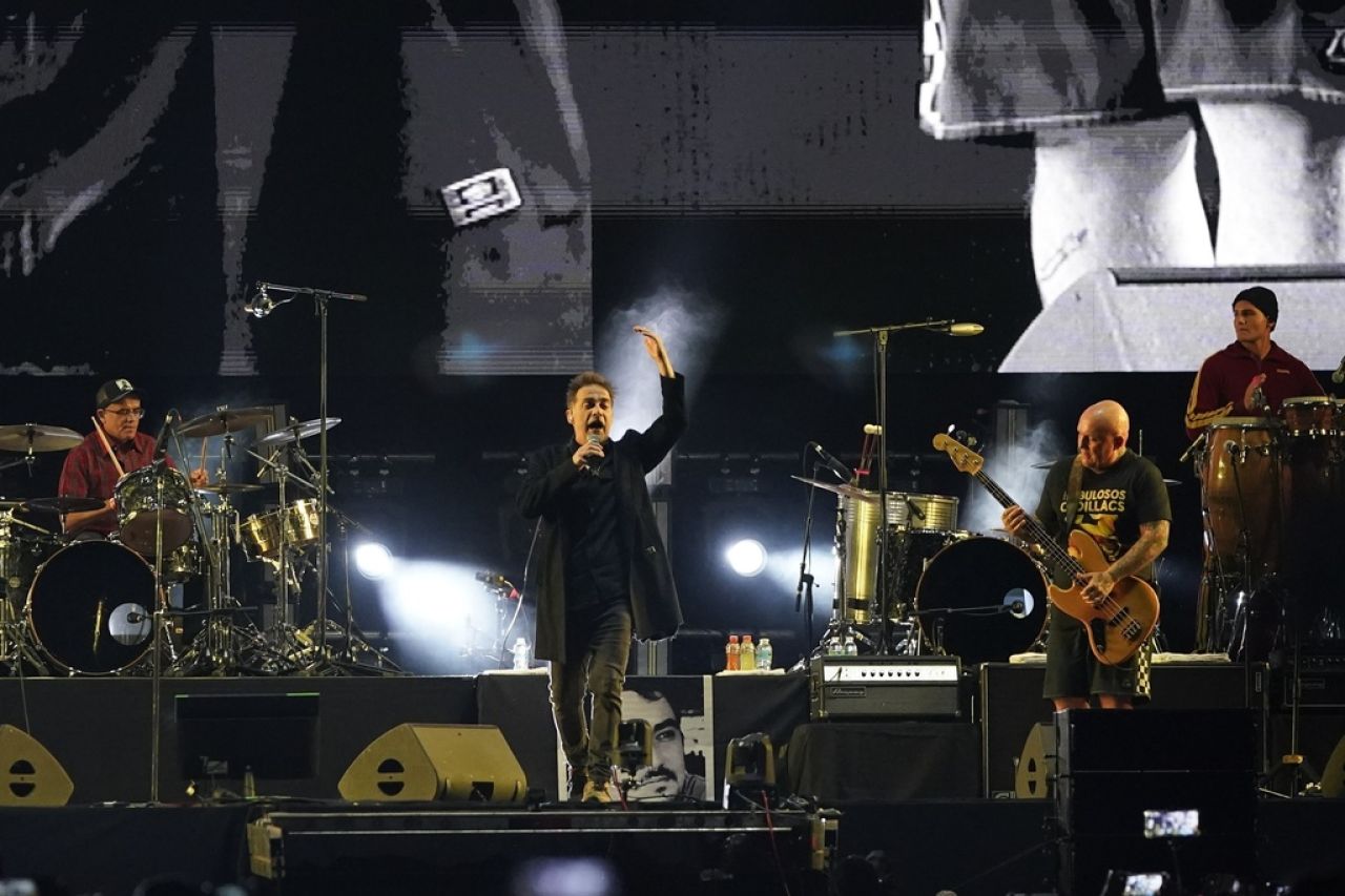 Sr. Flavio de Los Fabulosos Cadillacs cuenta su orgullo por sus conciertos