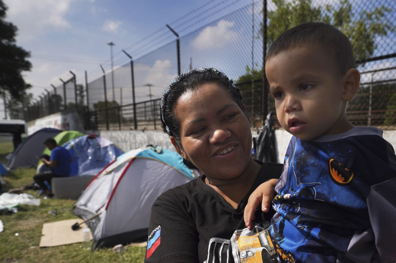 Estatus de Protección a venezolanos: Biden recurre a vieja herramienta
