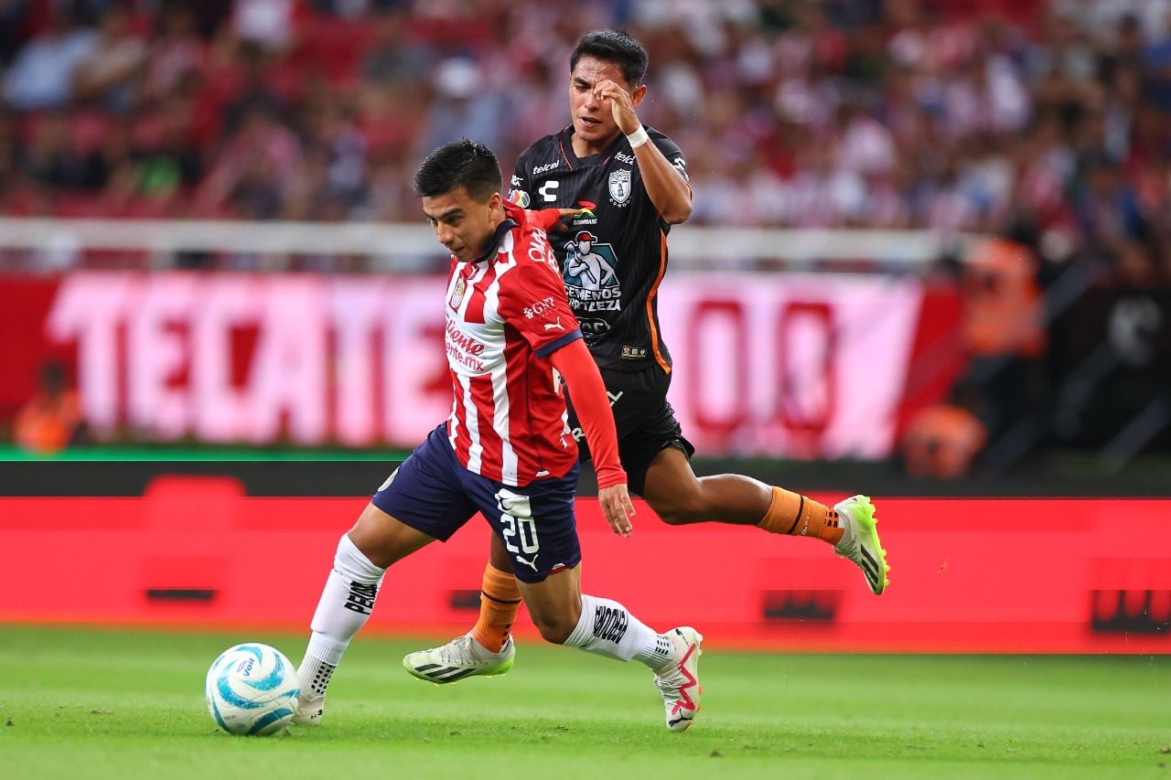 Chivas desaprovecha su localía y empata ante Pachuca