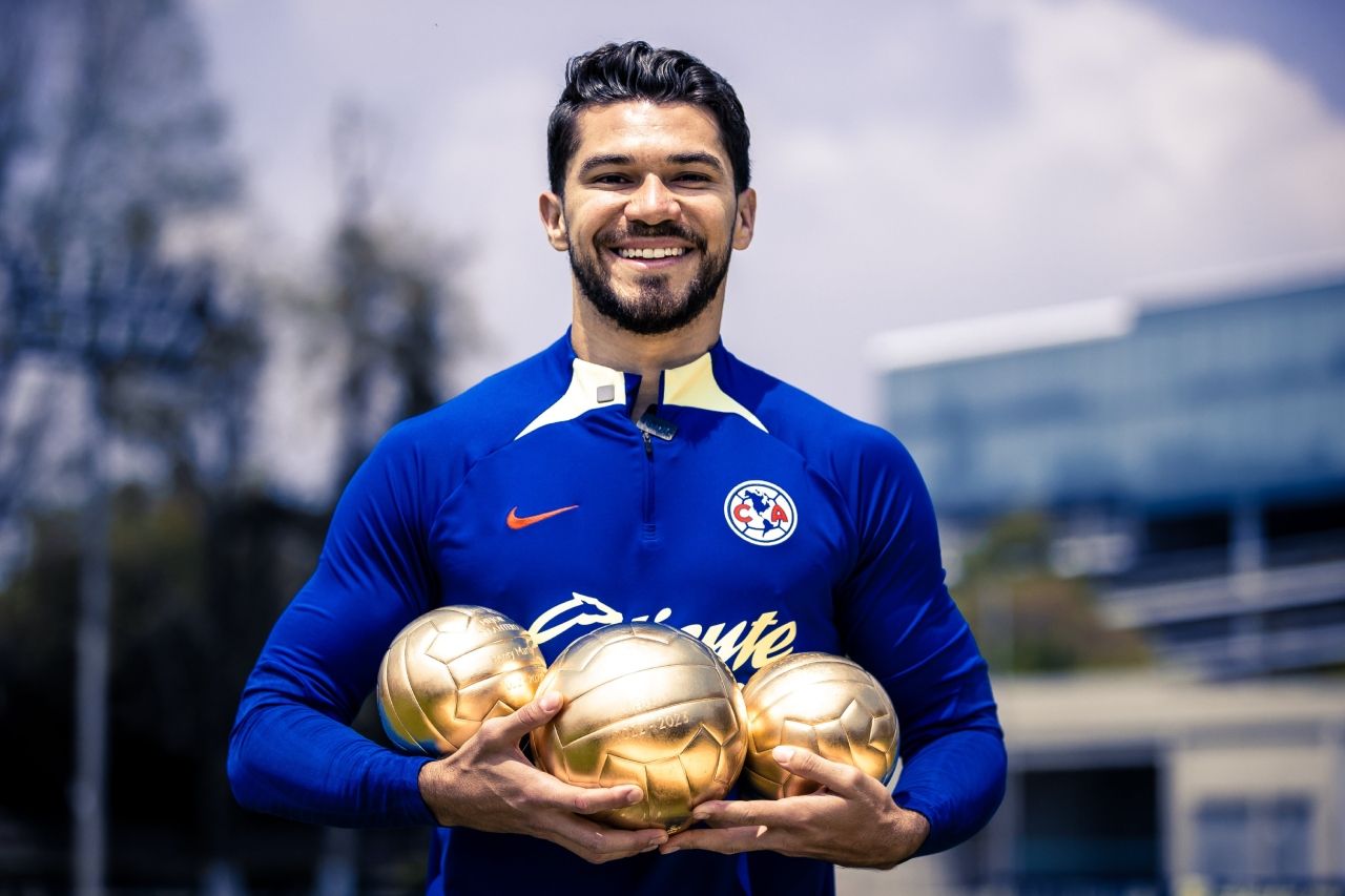 Da Liga MX 3 balones de oro a Henry Martín