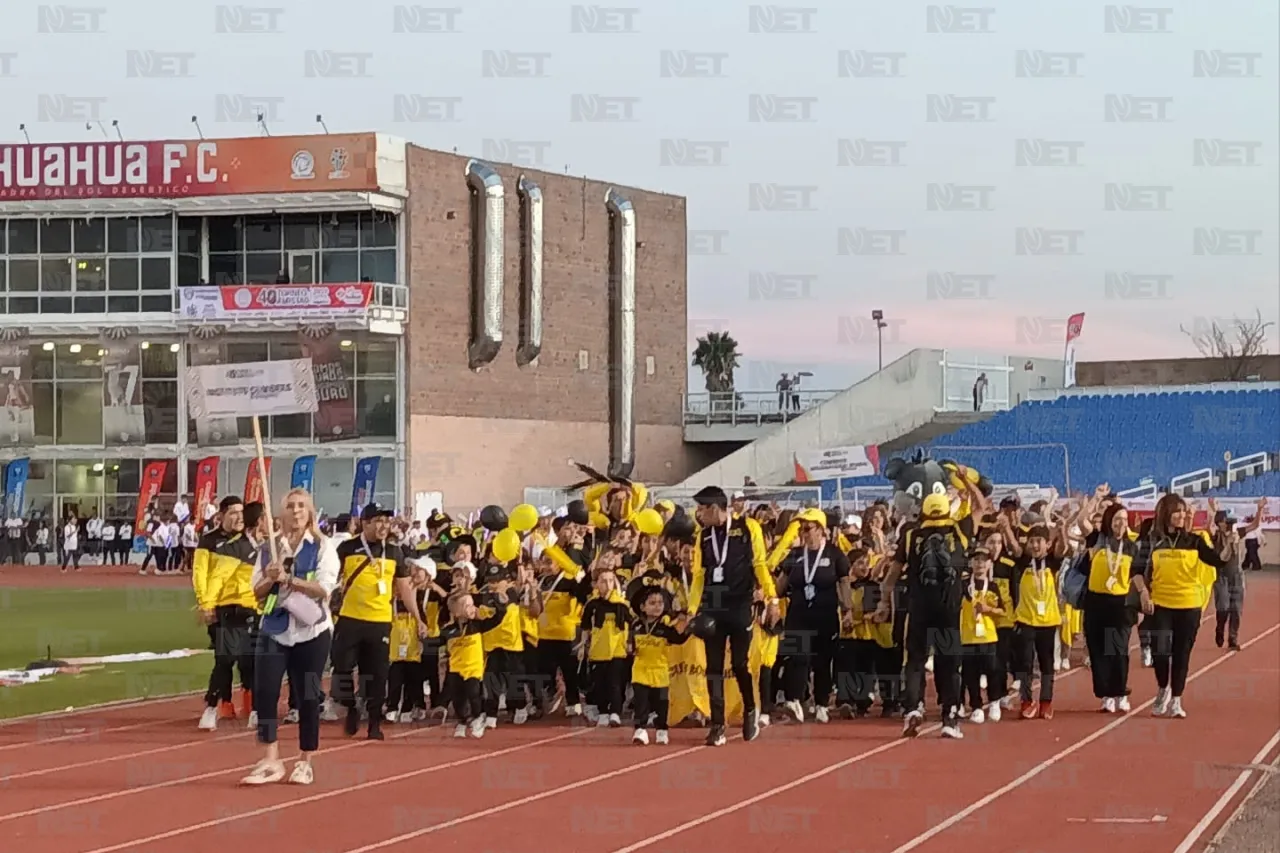 Inauguran el Torneo de la Amistad en Estadio de la UACh