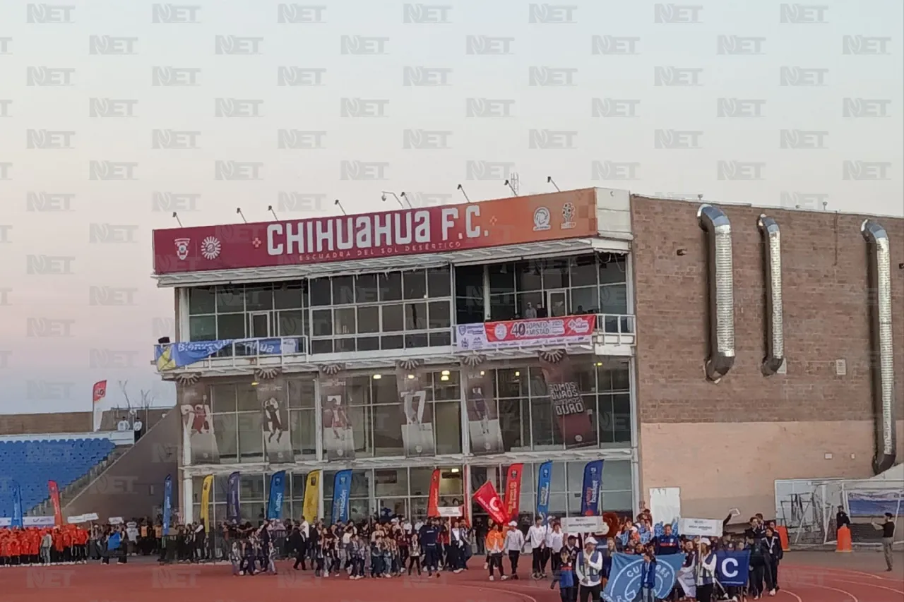 Inauguran el Torneo de la Amistad en Estadio de la UACh