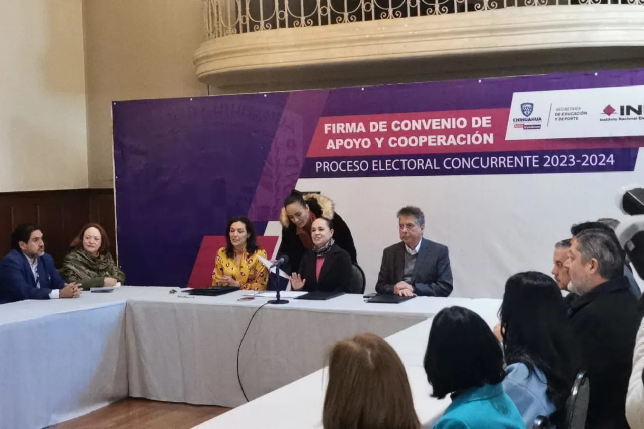 Firman IEE y Educación convenio para las elecciones