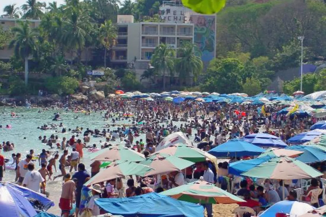¿Vas a la playa? Mejor checa estas 16 zonas por las que alerta Cofepris