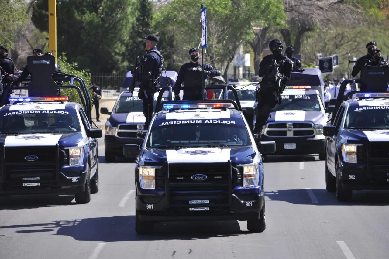 Premiarán a 6 policías municipales de Juárez