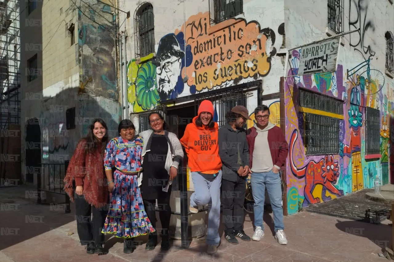 Tamales, champurrado y piñata hoy en el ‘Edificio de los Sueños’