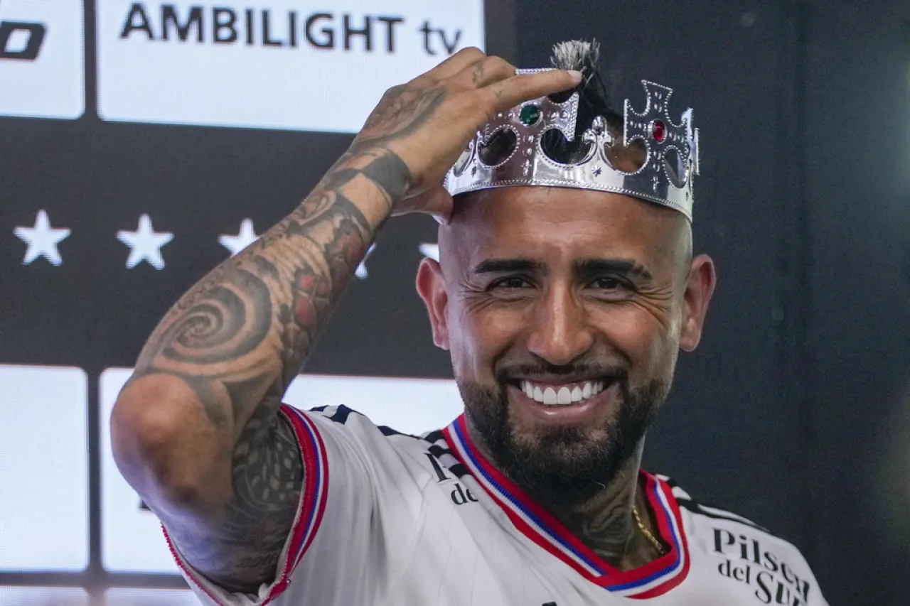 Arturo Vidal regresa a Colo Colo