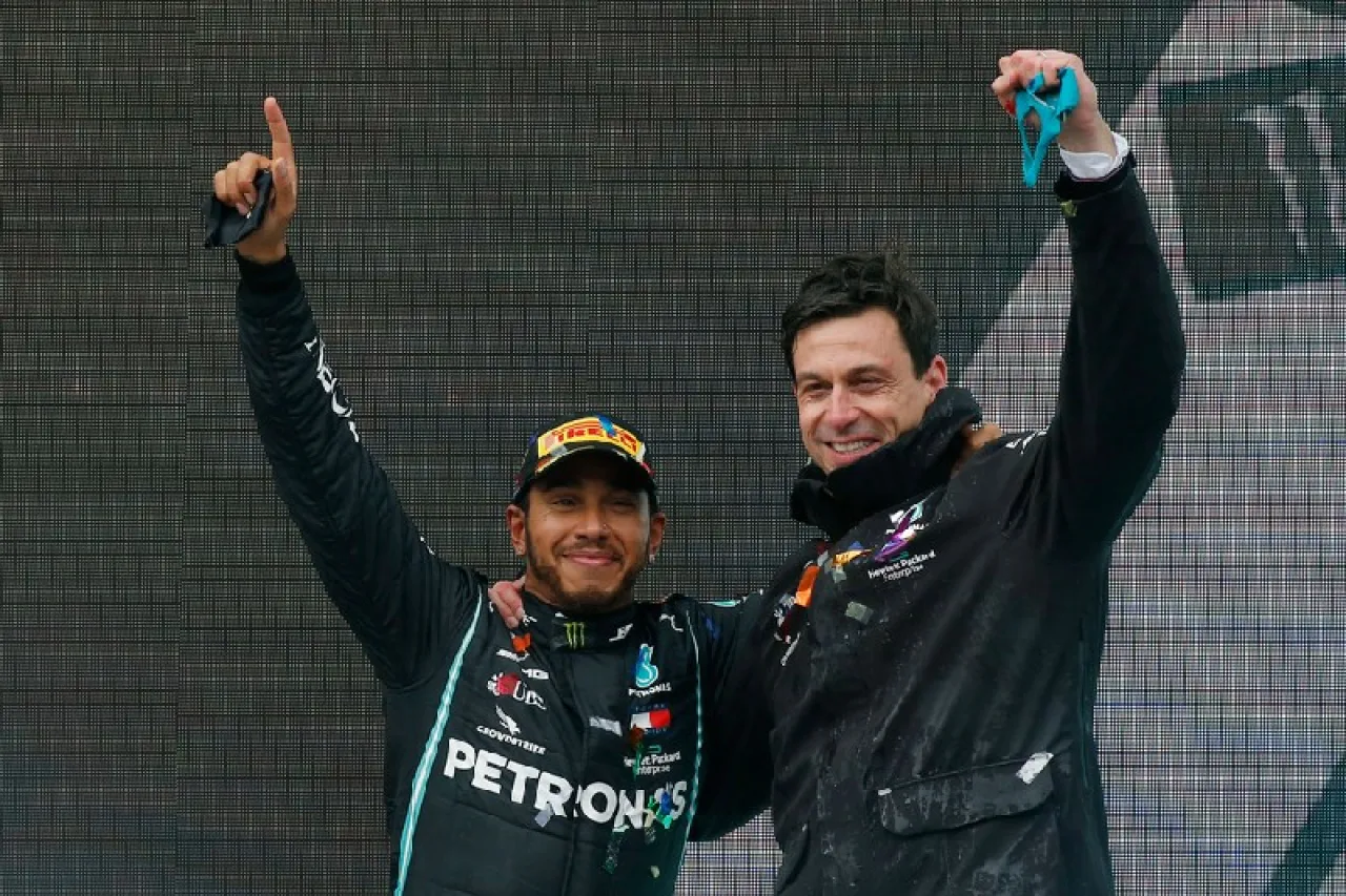 Decisión de Hamilton de dejar a Mercedes fue sorpresa incluso para Toto ...