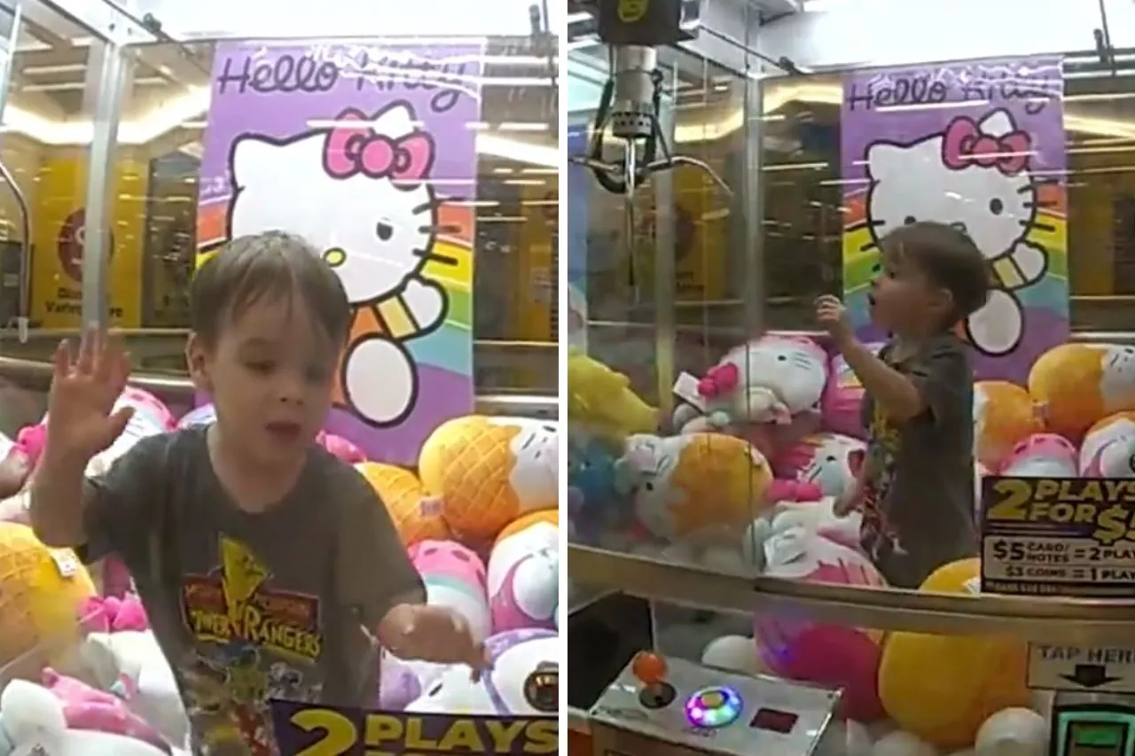 Video: Niño queda atrapado tras meterse a máquina de peluches