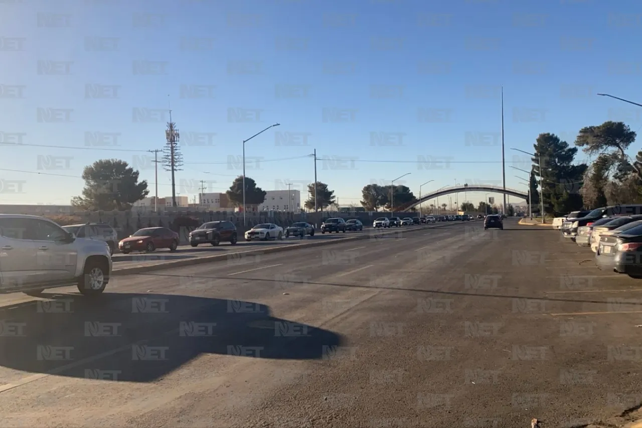 Largas filas para cruzar a El Paso desde Ciudad Juárez