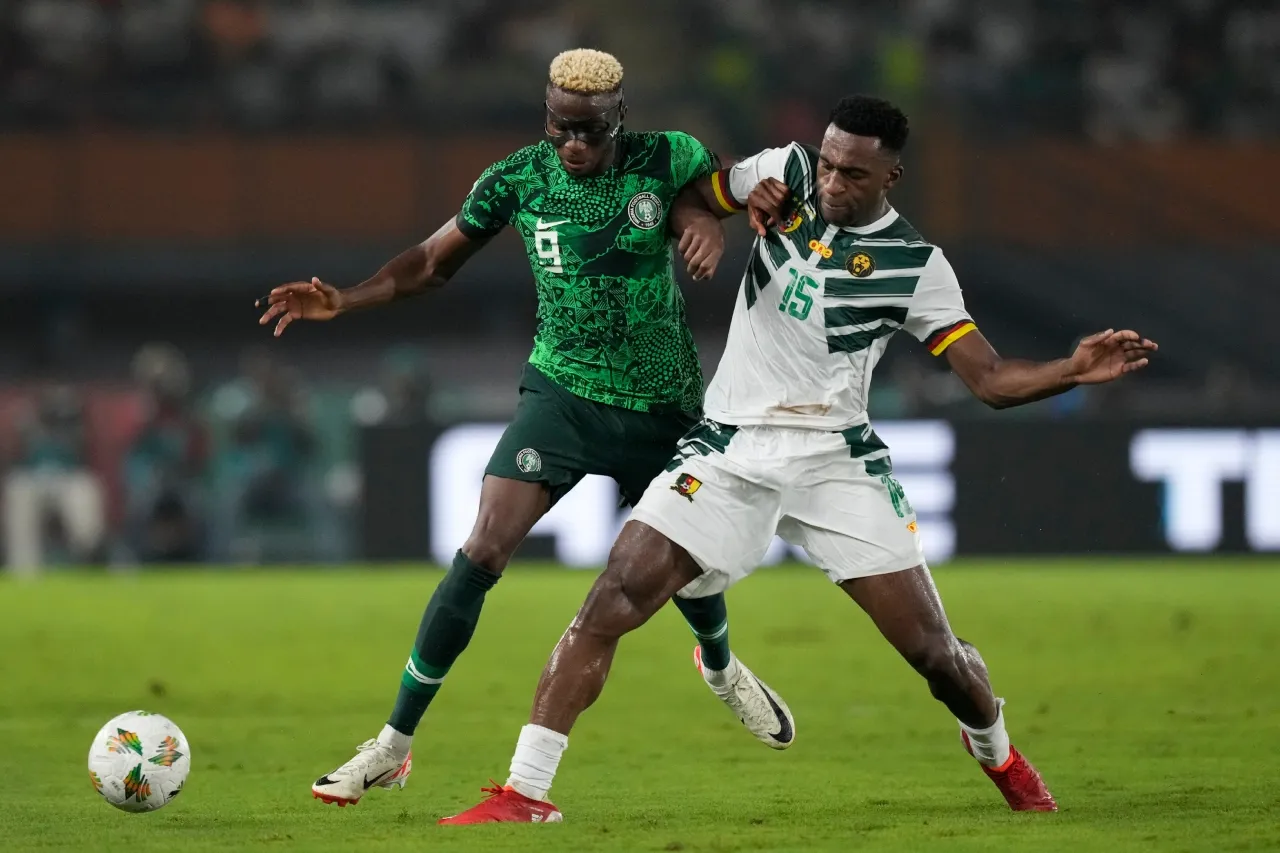 Entrena Osimhen antes de enfrentar a Sudáfrica en la semifinal de la Copa Africa