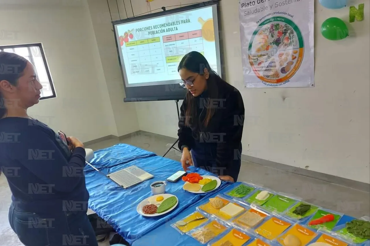 Imparten taller 'Alimentación Consciente' en Comunitario UACJ