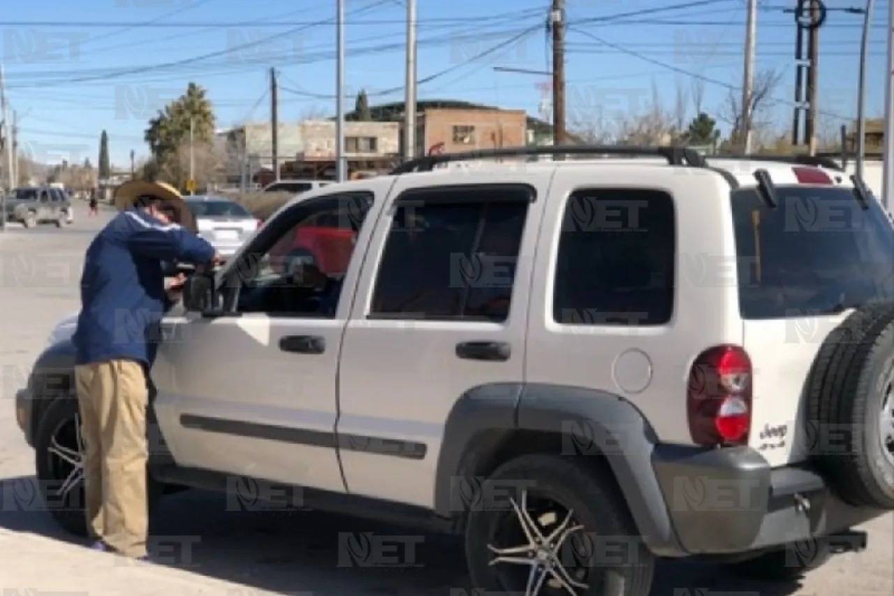 Plaqueo de vehículos regularizados en Juárez deja más de 420 mdp al Estado 