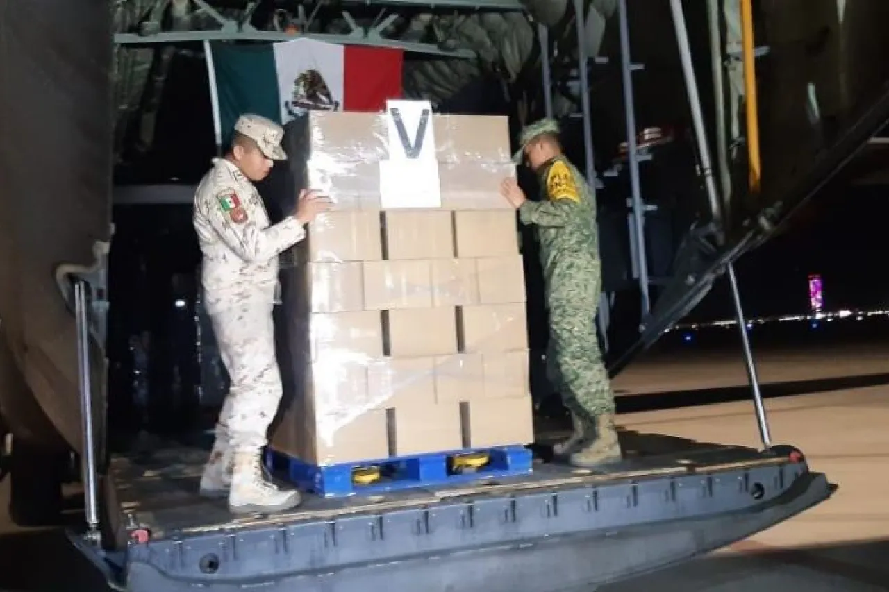 Envía México a Chile 26 toneladas de despensa por incendios
