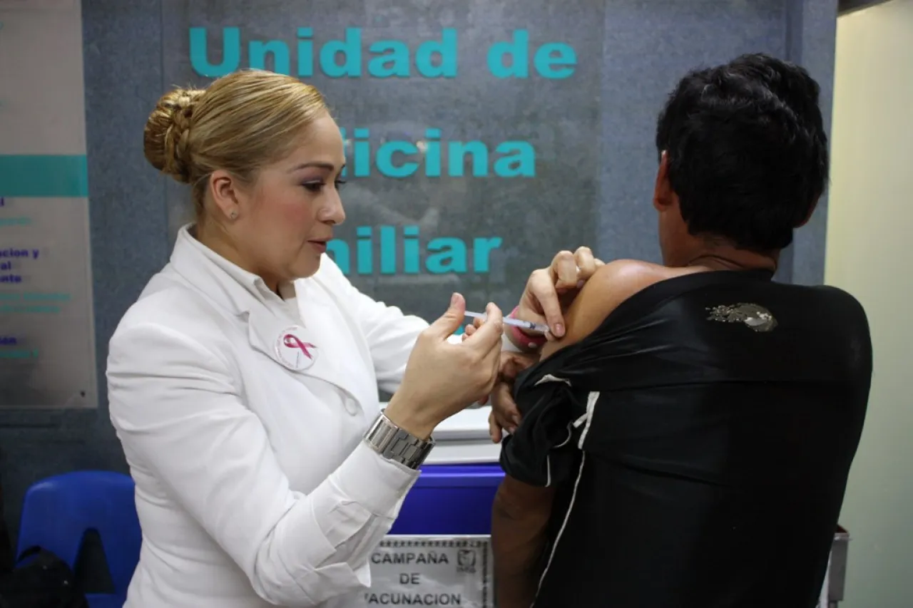 Exhorta IMSS Chihuahua a vacunarse contra la influenza