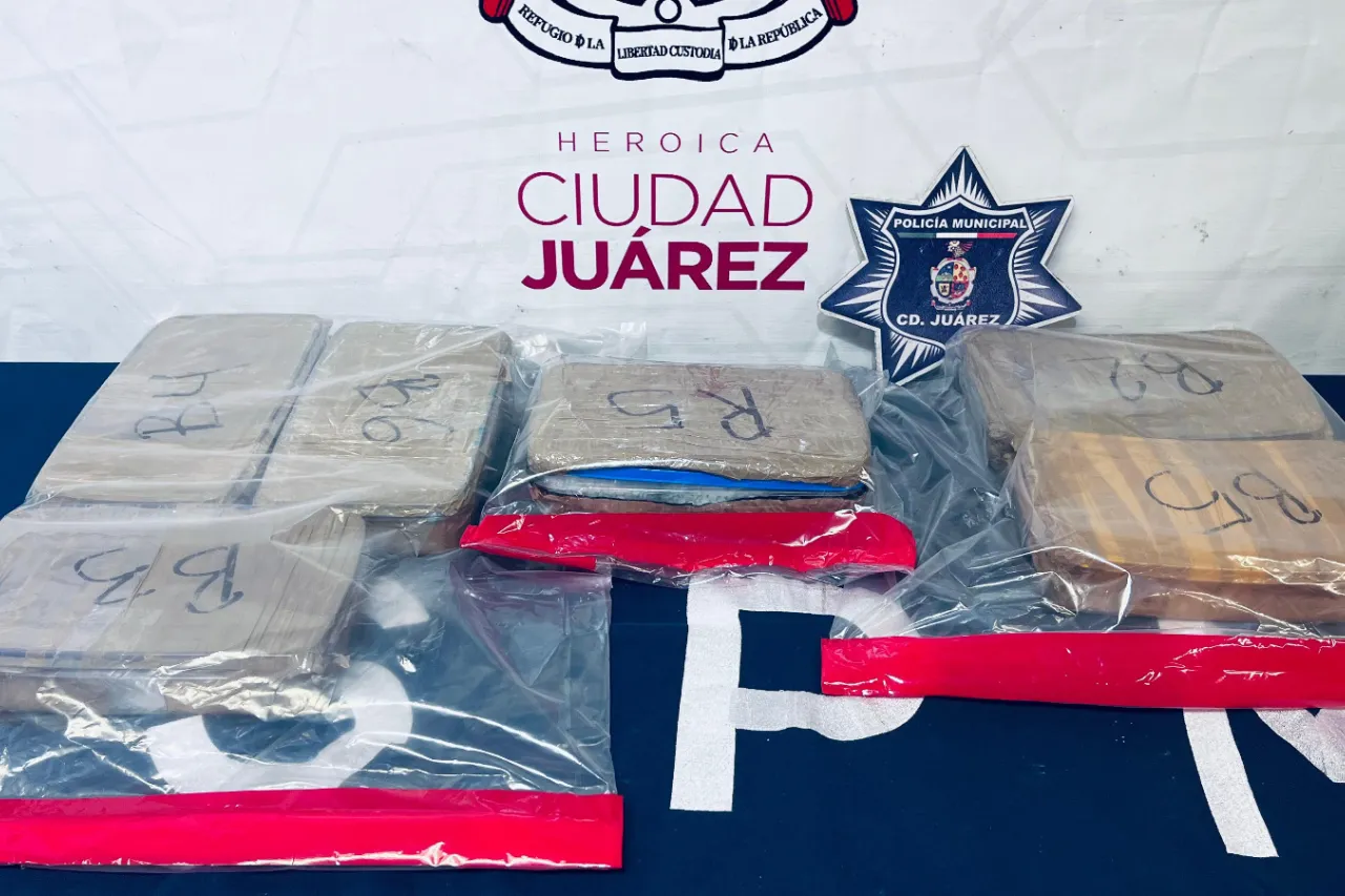 Aseguran 5 kilos de cristal y 9 mil pastillas de fentanilo en Juárez