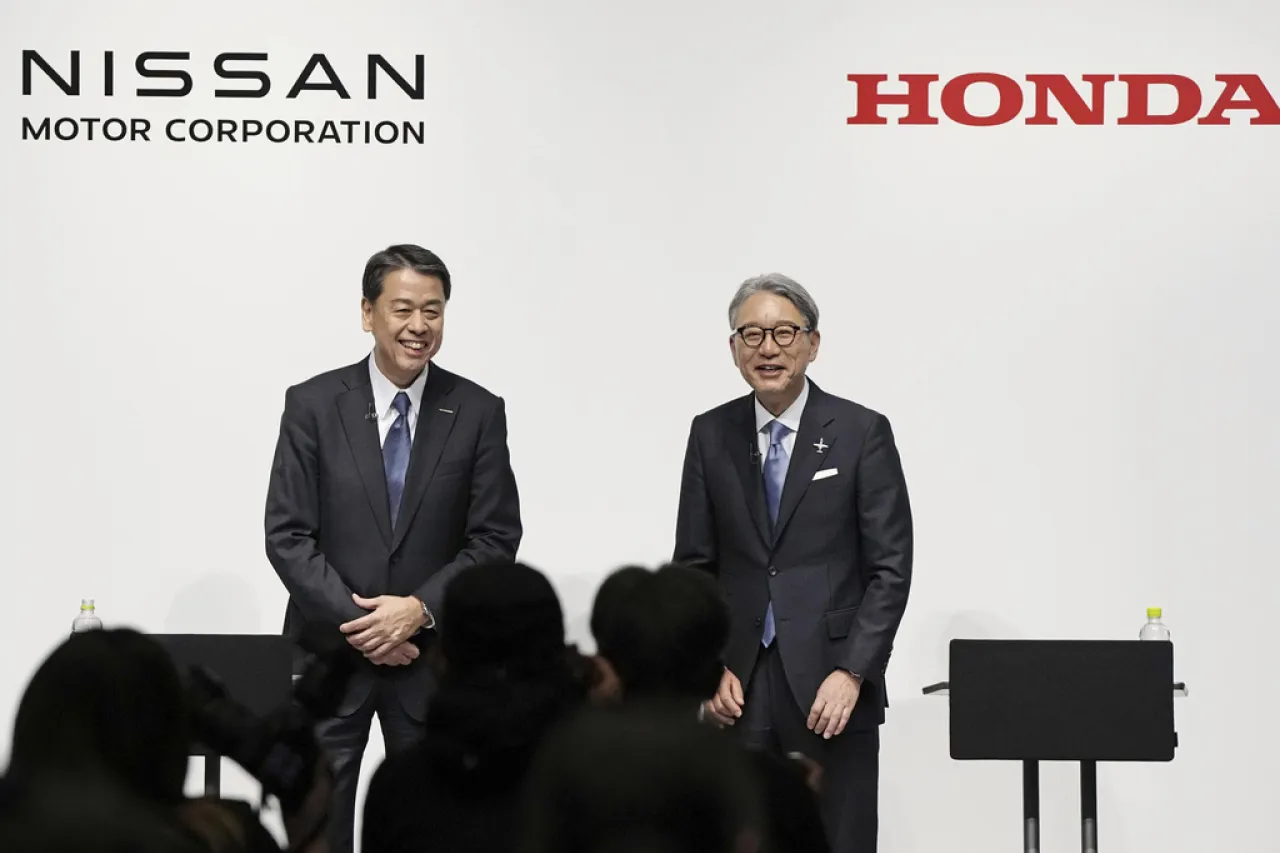 Inician negociaciones para la fusión entre Nissan y Honda