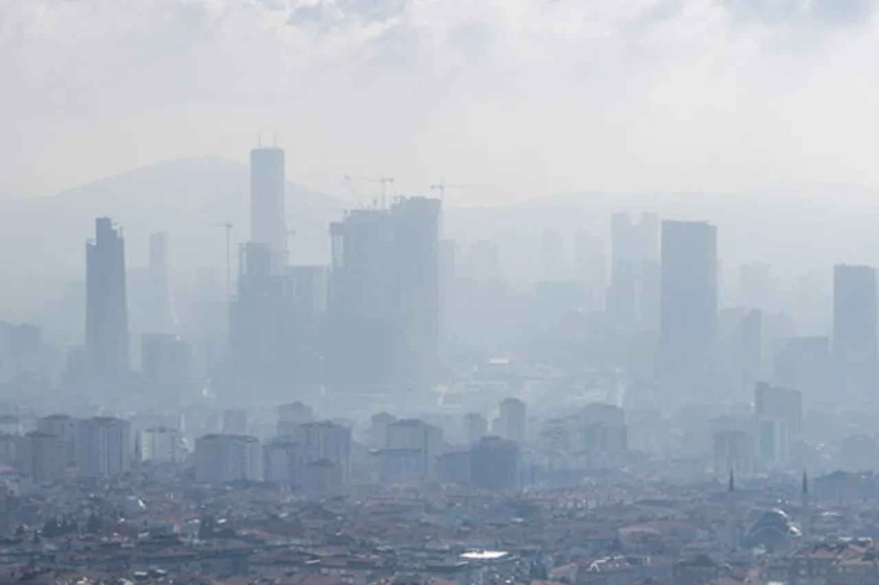 Mala calidad del aire; cómo protegerte en caso de contingencia ambiental
