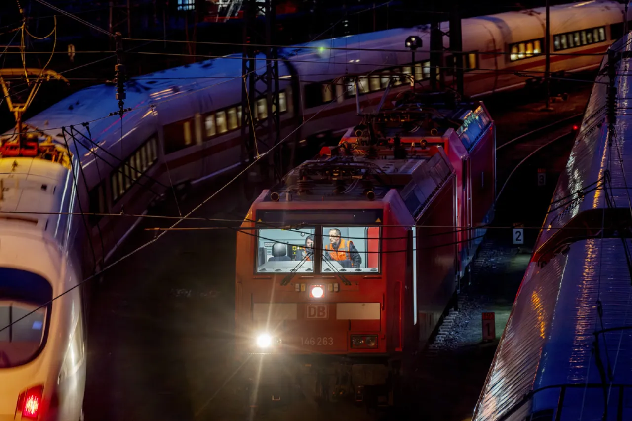 Huelga de trabajadores ferroviarios en Alemania llega a su fin
