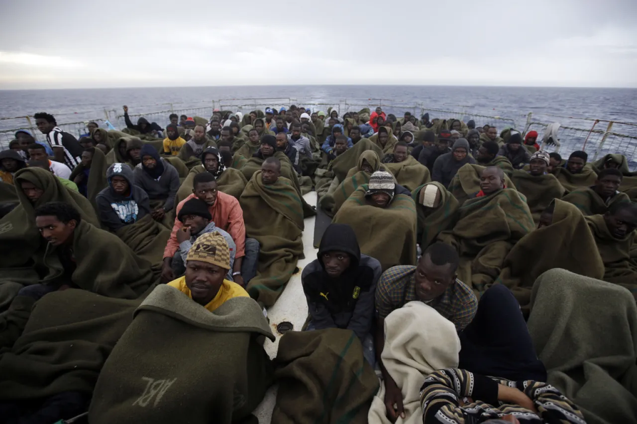 Suman 63 mil muertes migrantes documentadas en una década