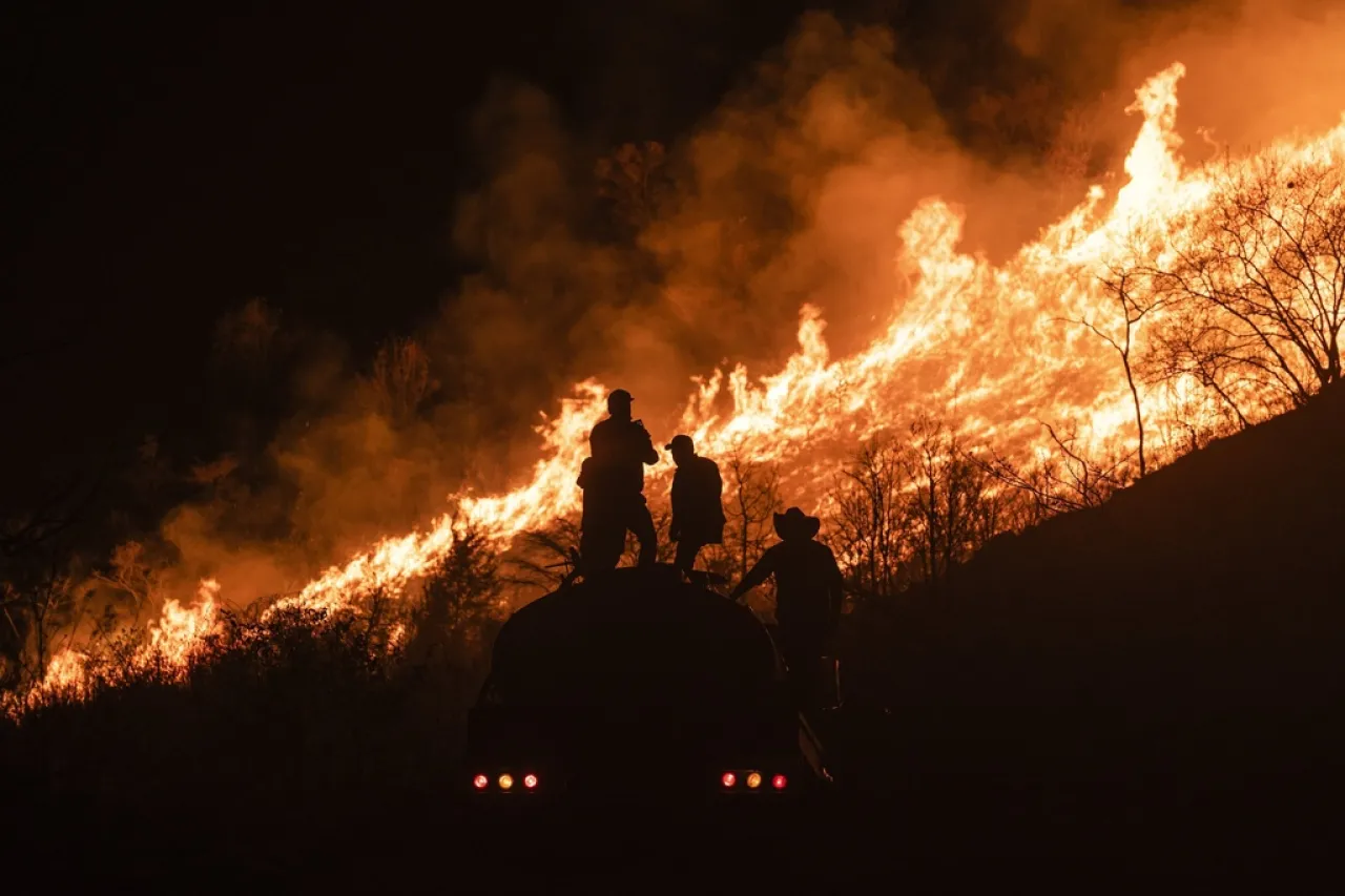 Se agravan incendios forestales en México