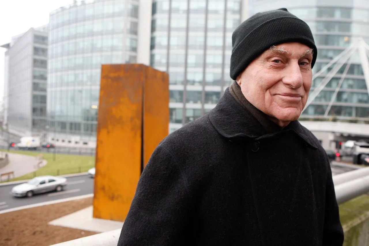 Fallece el escultor Richard Serra el 'poeta del hierro'