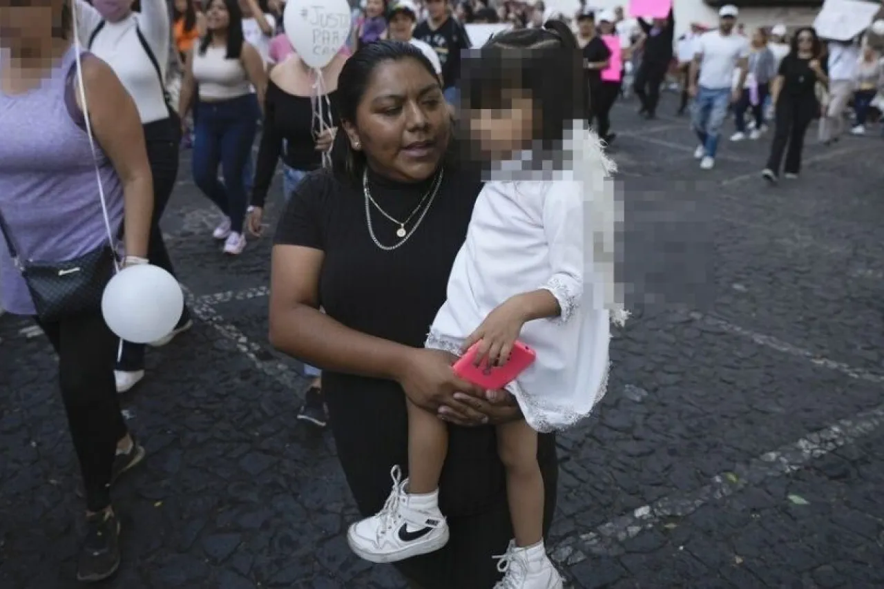 'Camila esta es tu lucha'; despiden a menor de 8 años asesinada