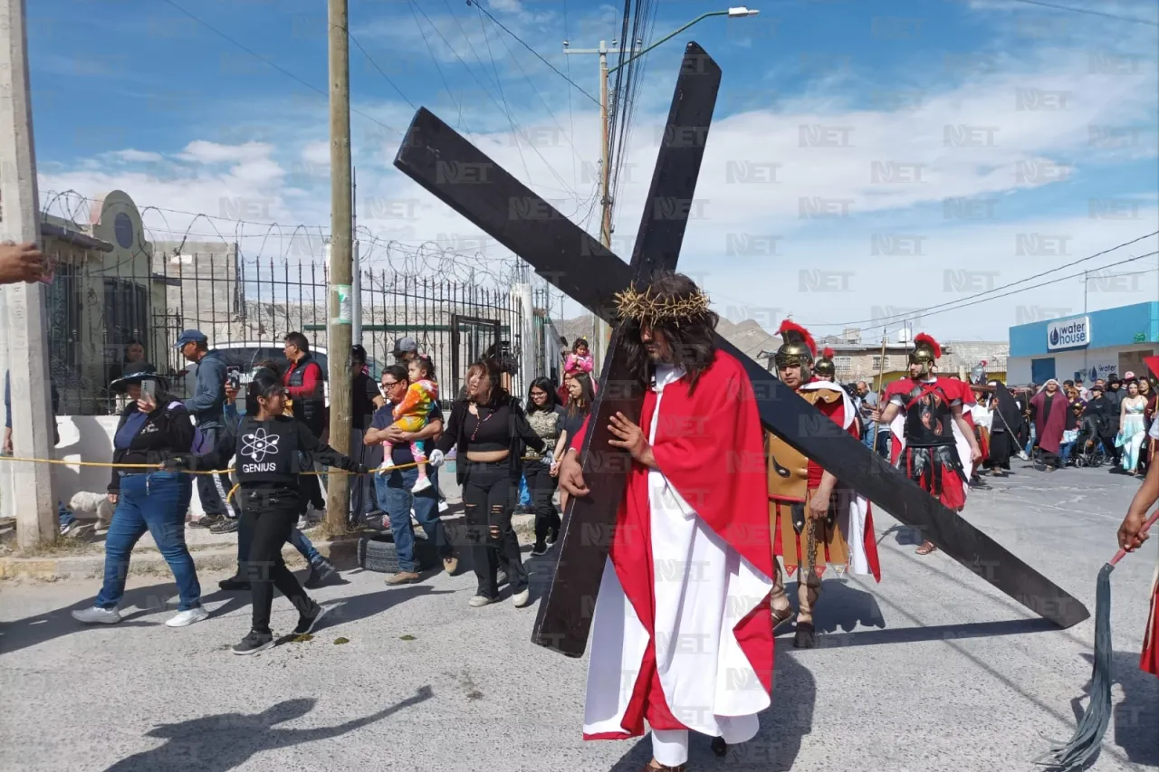 Inicia el tradicional Vía Crucis de Santa María de la Montaña